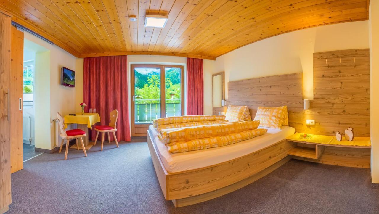 Pension Tina Neustift im Stubaital Esterno foto