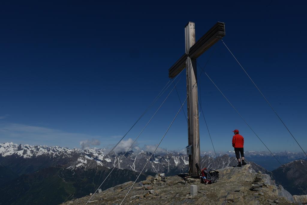 Pension Tina Neustift im Stubaital Esterno foto