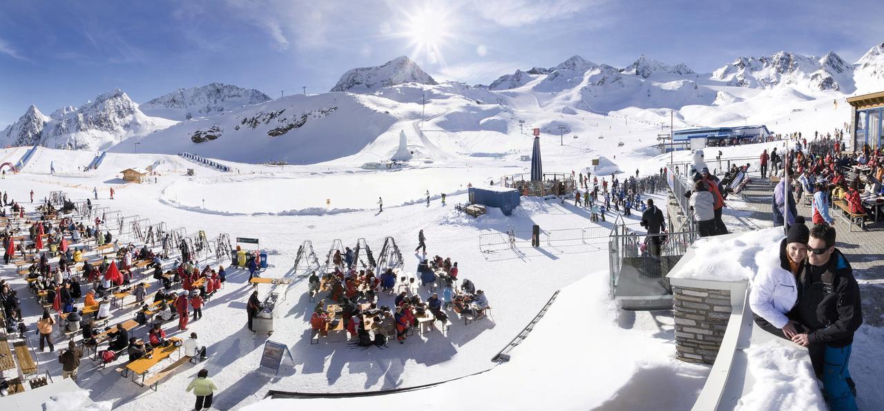 Pension Tina Neustift im Stubaital Esterno foto